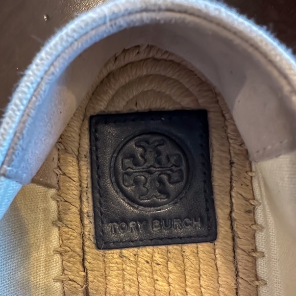 Tory Burch Canvas & Jute Espadrilles - Cream, Navy, Tan - sz 7 - Lightly Worn - Picture 5 of 8